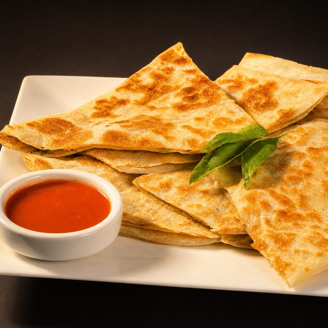 Chicken Boulanee (3 PCS).